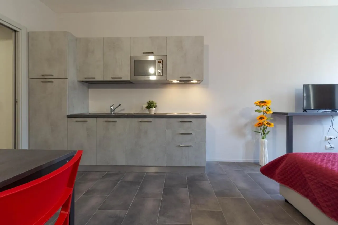 Apartment Appartamento Girasole - Affitti Brevi Italia Lecco